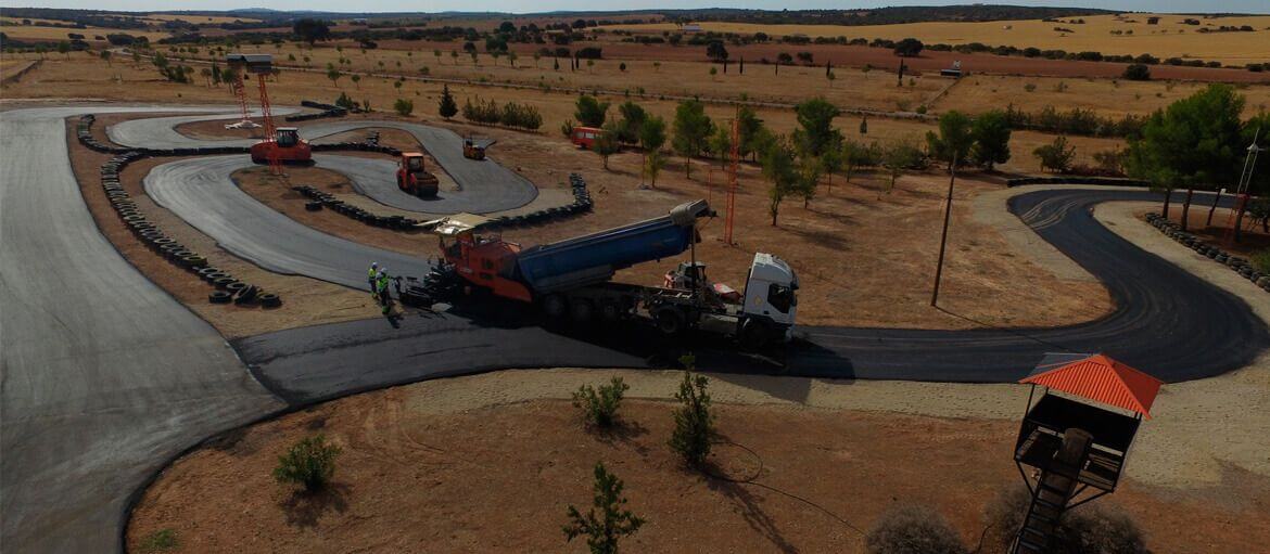 Tomelloso (Ciudad Real) - Pavimentación de circuito de karting